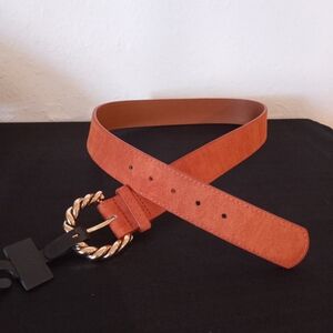 4/$20 Nwt. Forever 21 Burnt Orange Belt